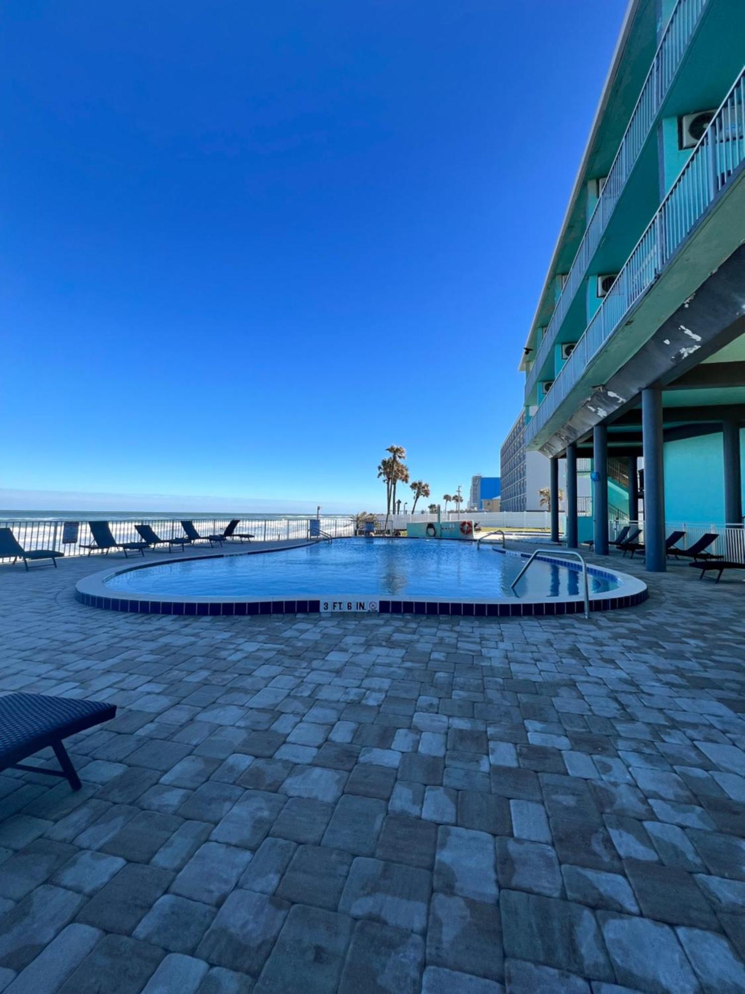 Makai Beach Lodge Ormond Beach Exterior photo