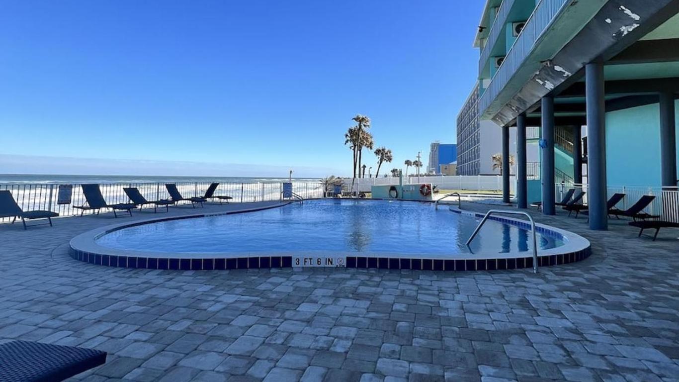 Makai Beach Lodge Ormond Beach Exterior photo